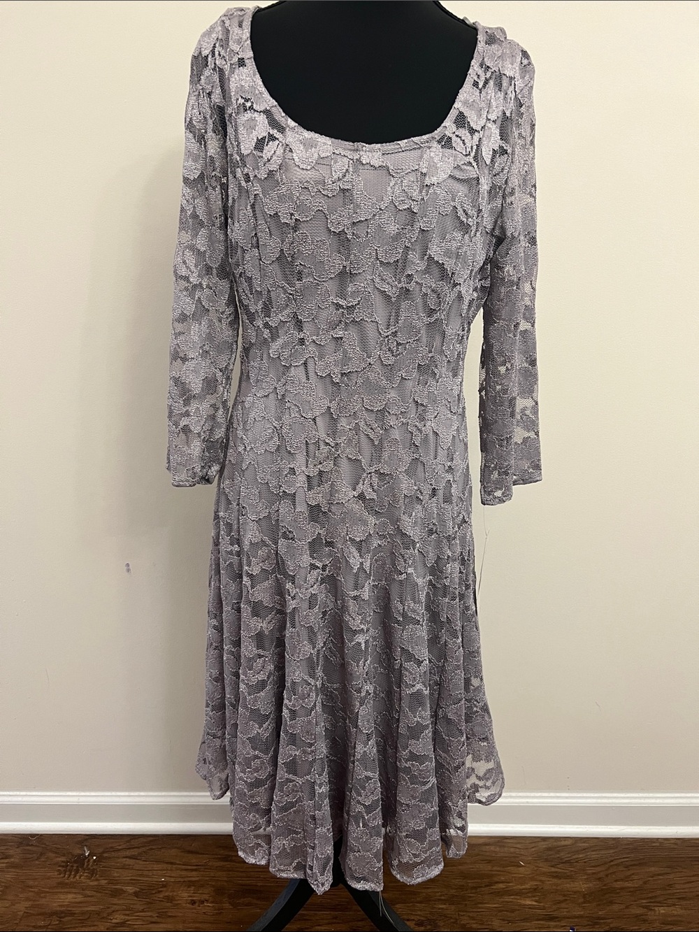 Leslie Fay Dusty Gray Lace Long-Sleeve A-Line Dress